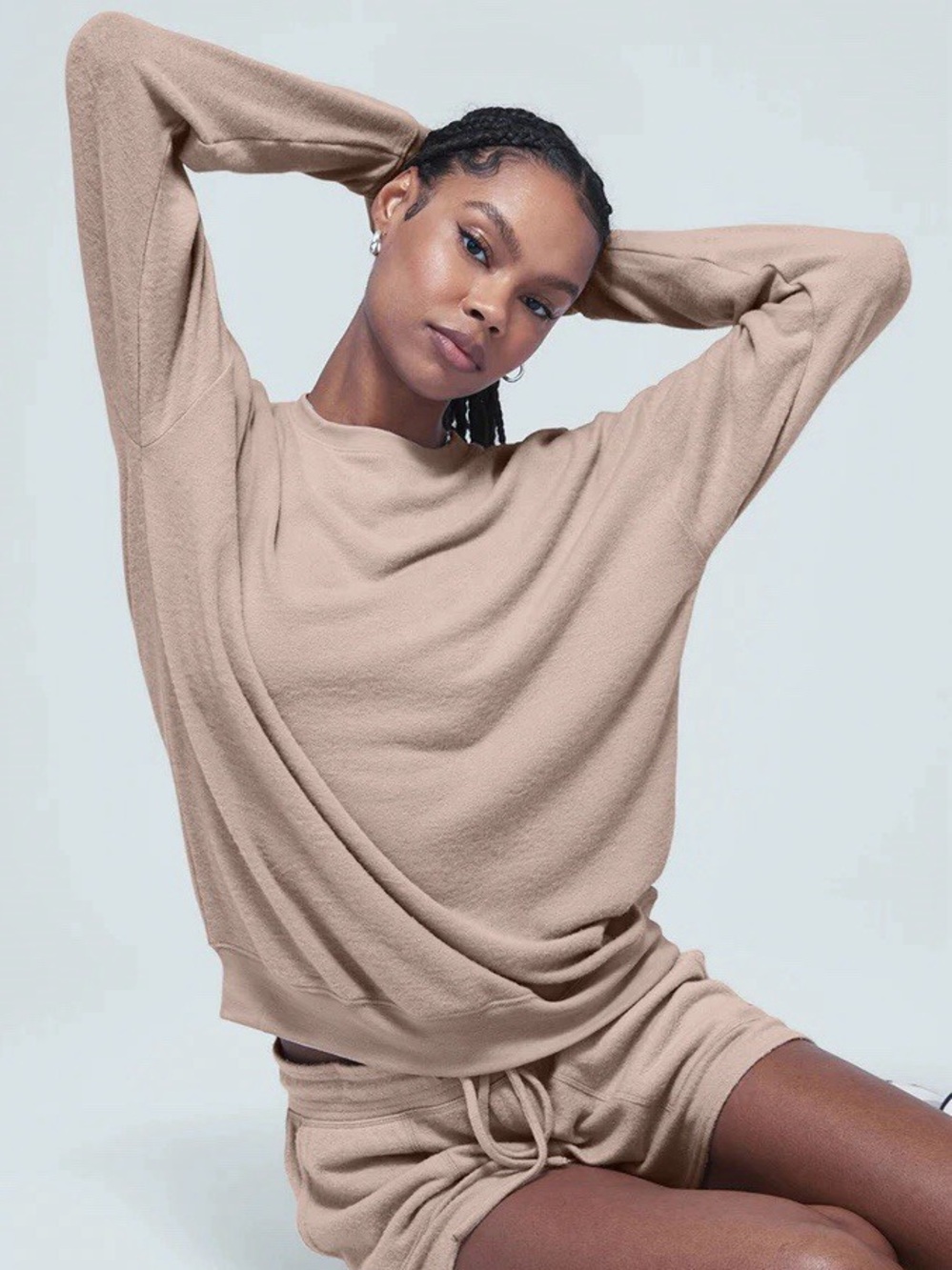 Alo Yoga Soho Pullover